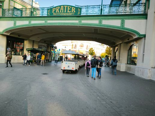 Weiter ging es zum Prater - eine gefühlt 365-Tage-Kirmes in Wien