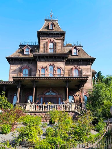 Das Geisterhaus war wie die Geister Rikscha im Phantasialand