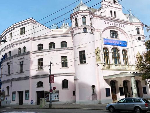 Dann ging es auf erste Erkundung. Volksoper endeckt.