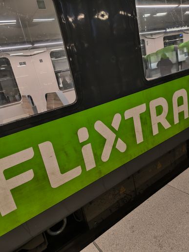 ... mit dem Flixtrain!